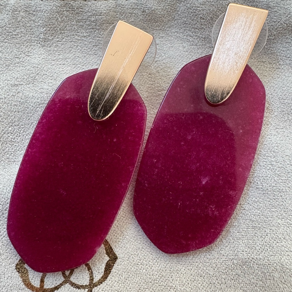 Kendra Scott Maroon Jade and Gold Aragon Statement Earrings - Picture 5 of 9